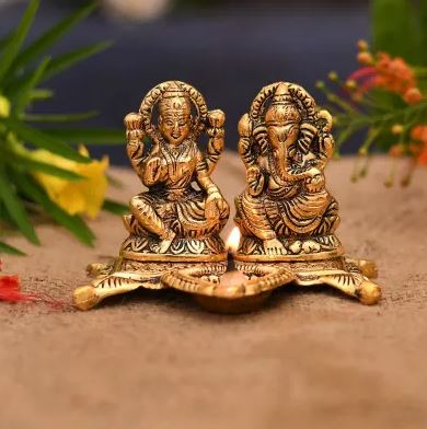 Lakshmi-Ganesha Idols